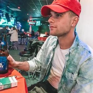 Meet your Posher, Tyler